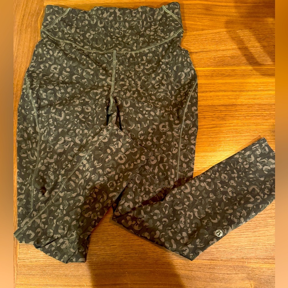 Green leopard leggings 25”